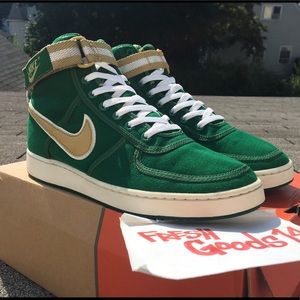 2004 Nike Vandal Hi Canvas SAMPLE 308852 371 VNDS